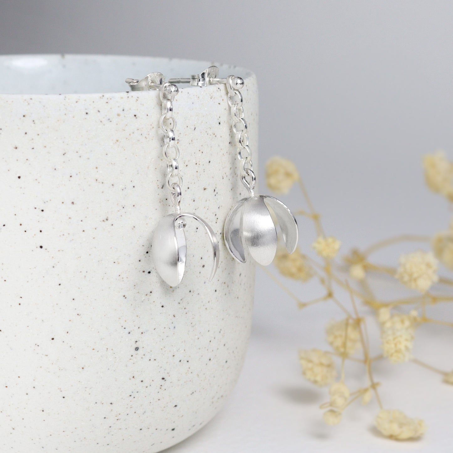 Silver Snowdrop chain and stud earrings
