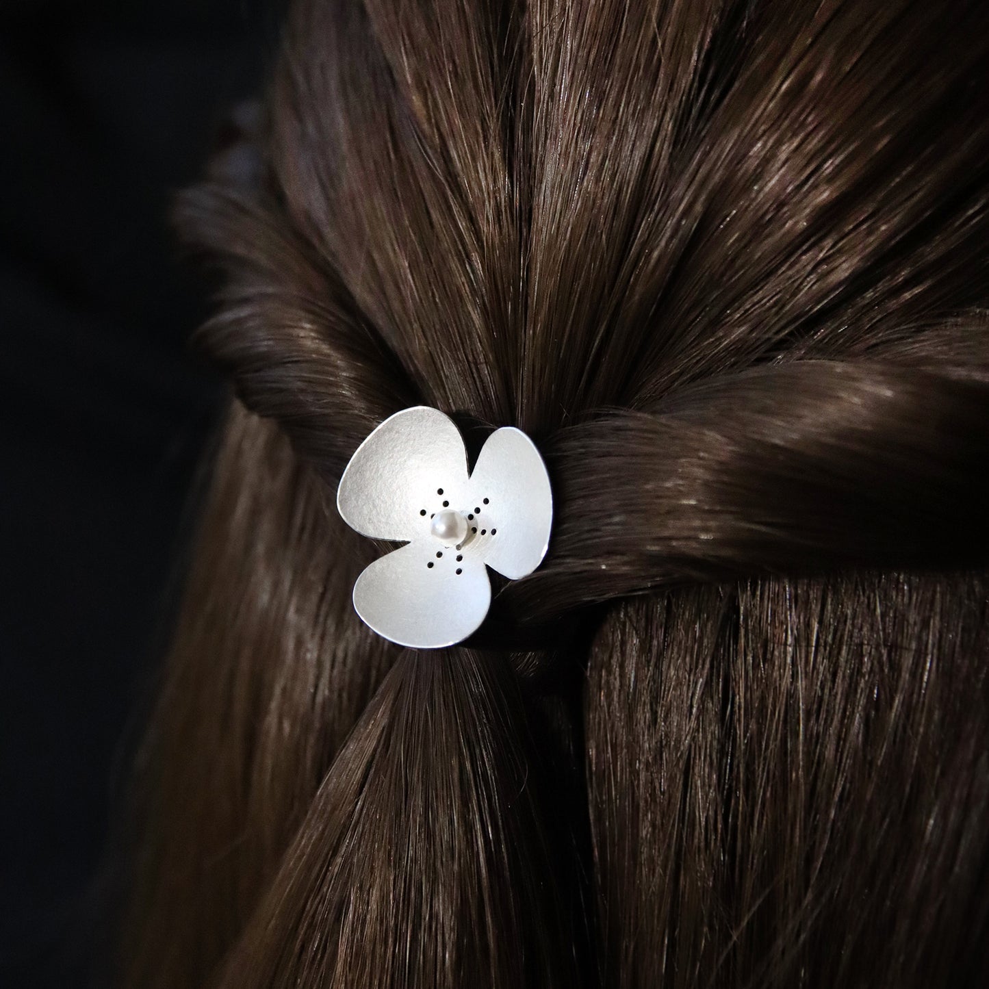 Single Silver and Pearl Poppy hairpin, which becomes a pendant