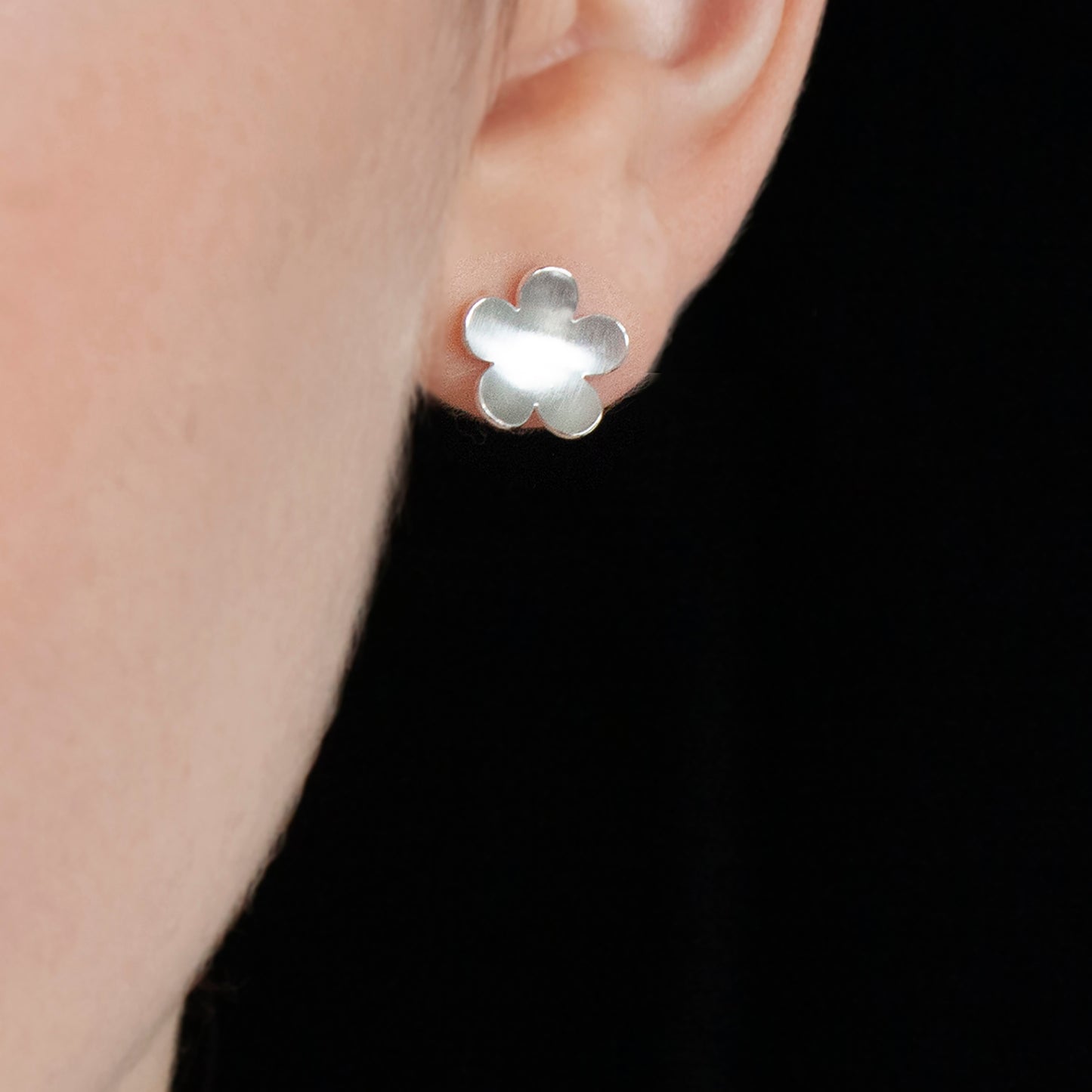 Silver buttercup Flower Stud Earrings