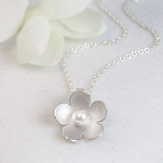 Silver and Pearl blossom Flower Necklace